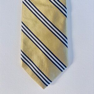 Brooks Brothers Classic Yellow and Navy Striped Silk Tie
